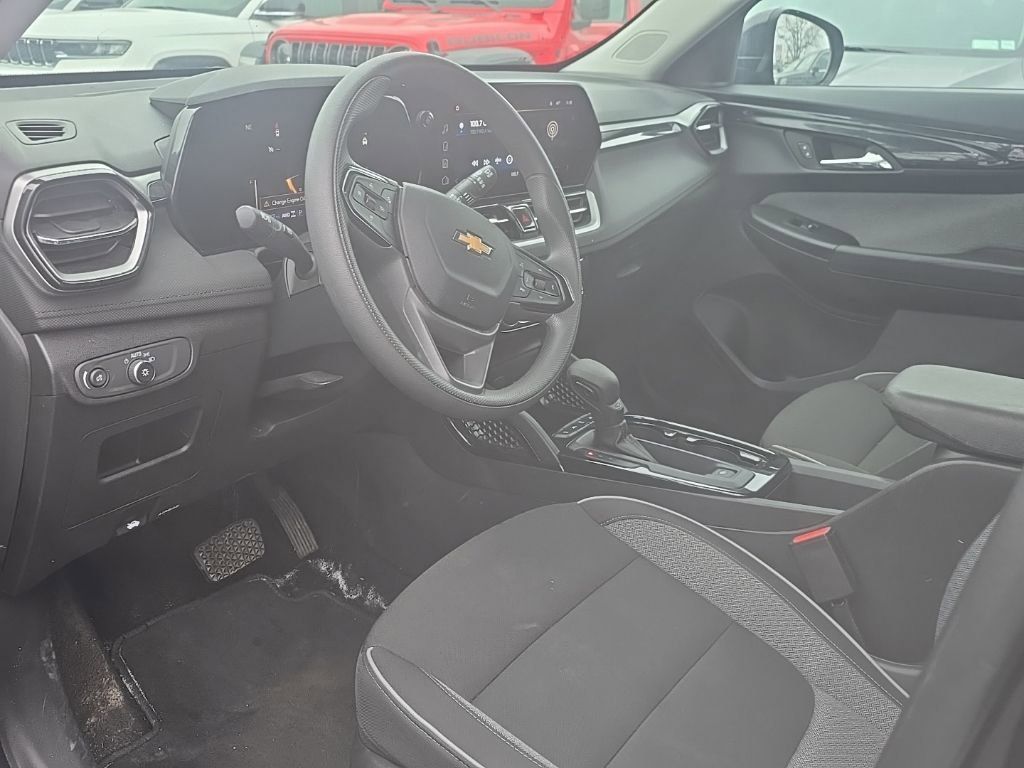 Thumbnail: 2025 Chevrolet TrailBlazer - 7