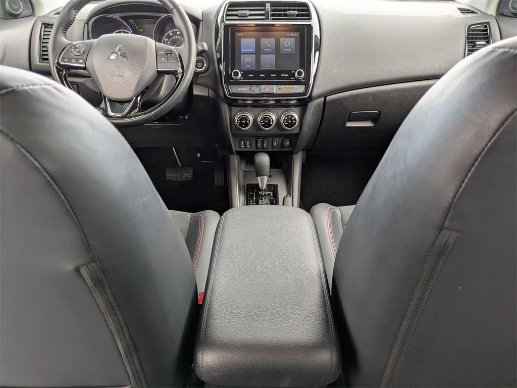 Thumbnail: 2025 Mitsubishi Outlander Sport - 29