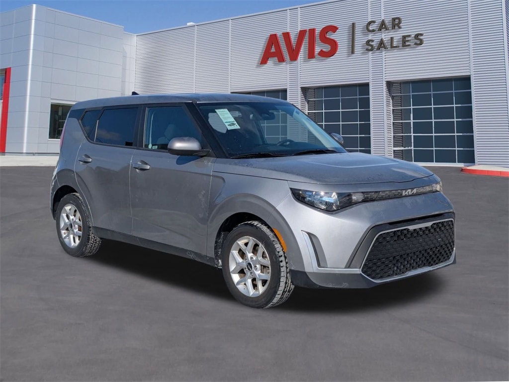 Thumbnail: 2023 Kia Soul - 9