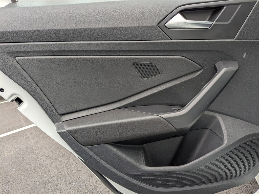 Thumbnail: 2024 Volkswagen Jetta - 26