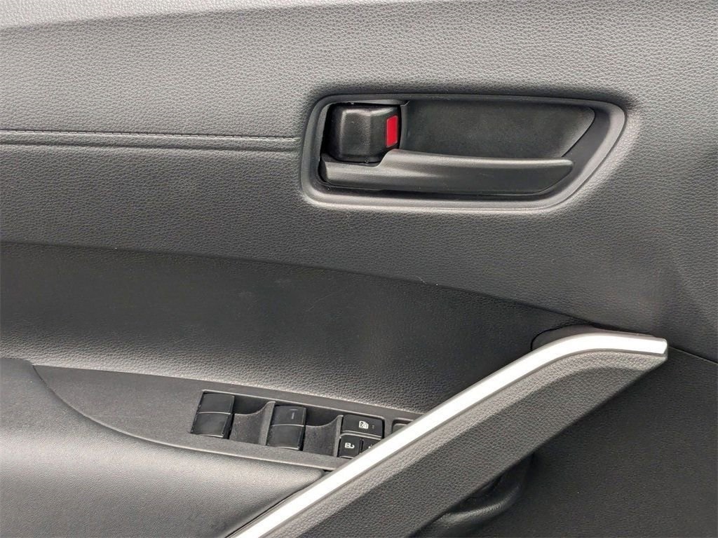 Thumbnail: 2024 Toyota Corolla Cross - 17