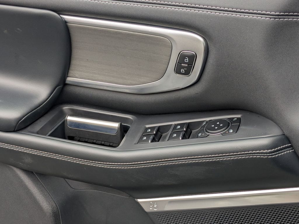 Thumbnail: 2025 Ford Expedition MAX - 13