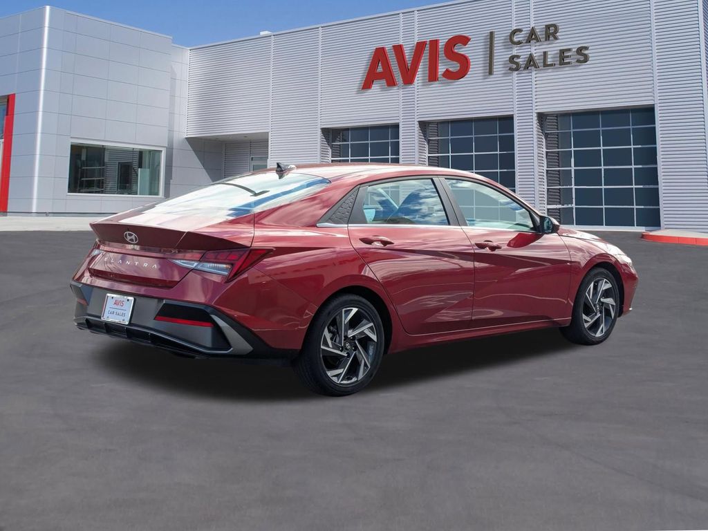 Thumbnail: 2025 Hyundai Elantra - 6
