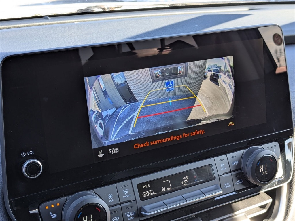 Thumbnail: 2025 Toyota Grand Highlander - 24