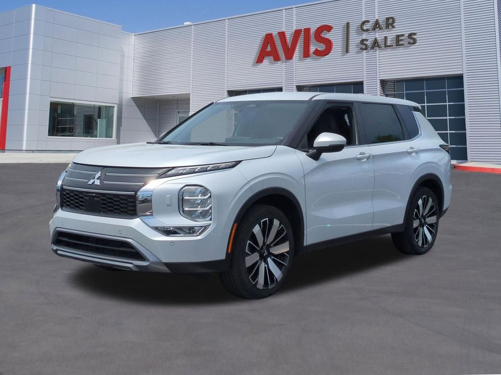 2025 Mitsubishi Outlander SE S-AWC's photo
