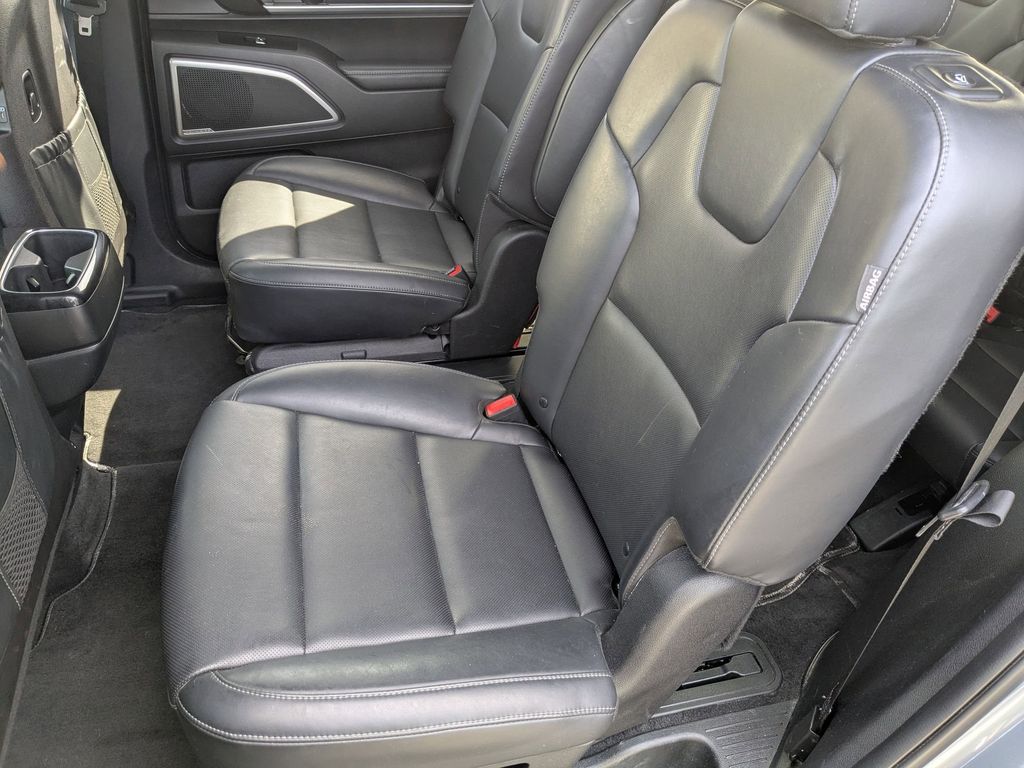 Thumbnail: 2025 Kia Telluride - 26