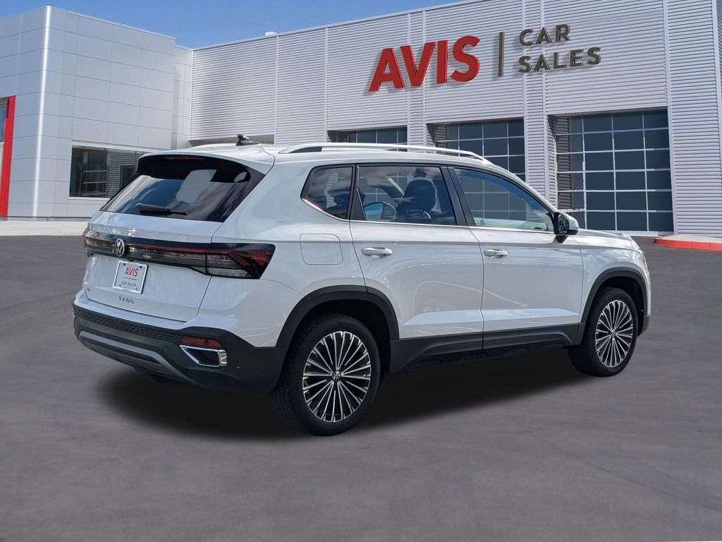 Thumbnail: 2025 Volkswagen Taos - 6