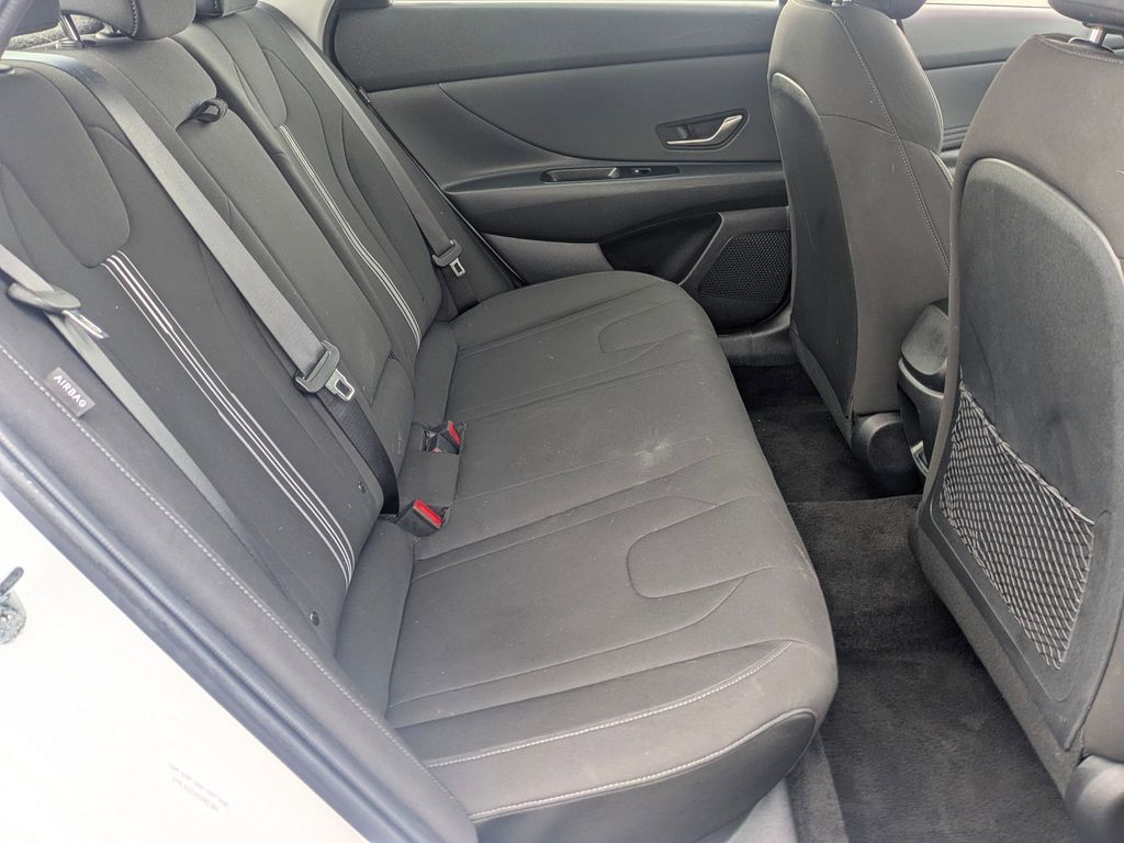 Thumbnail: 2025 Hyundai Elantra - 38