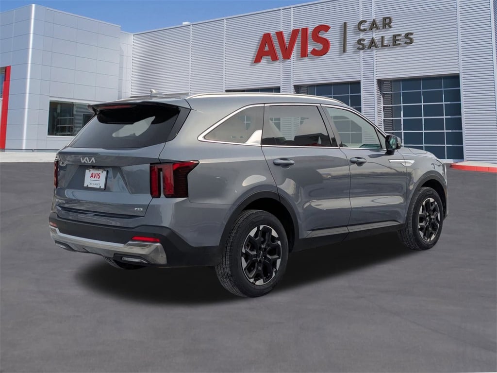 Thumbnail: 2024 Kia Sorento - 6
