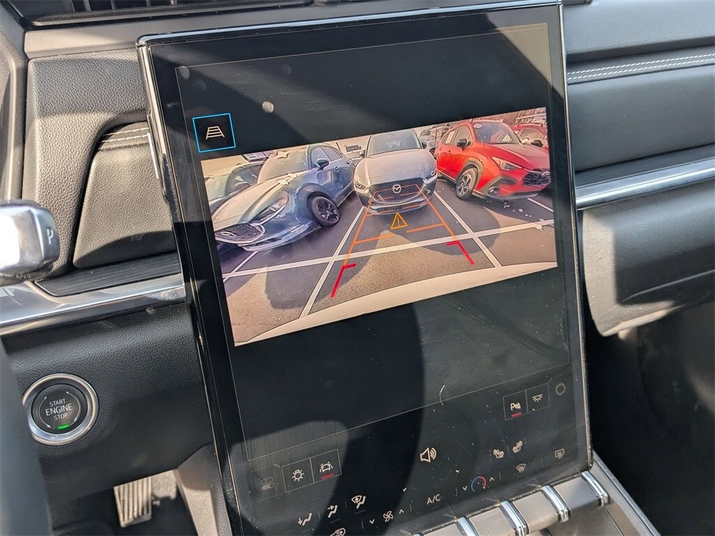 Thumbnail: 2025 GMC Terrain - 24