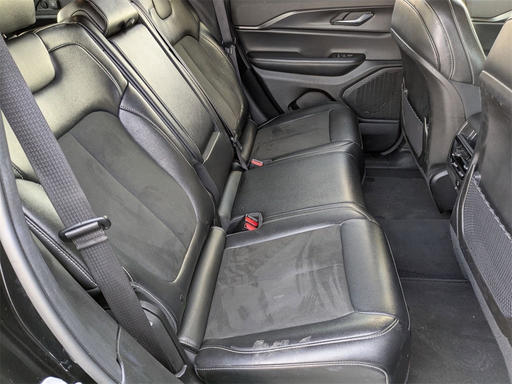 Thumbnail: 2024 Jeep Grand Cherokee - 36