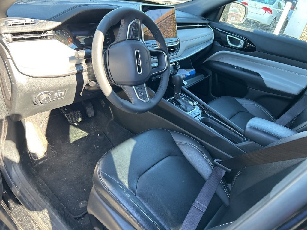 Thumbnail: 2025 Jeep Compass - 7