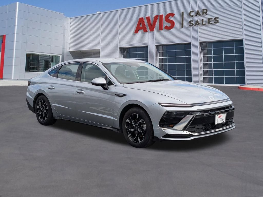 Thumbnail: 2025 Hyundai Sonata - 3