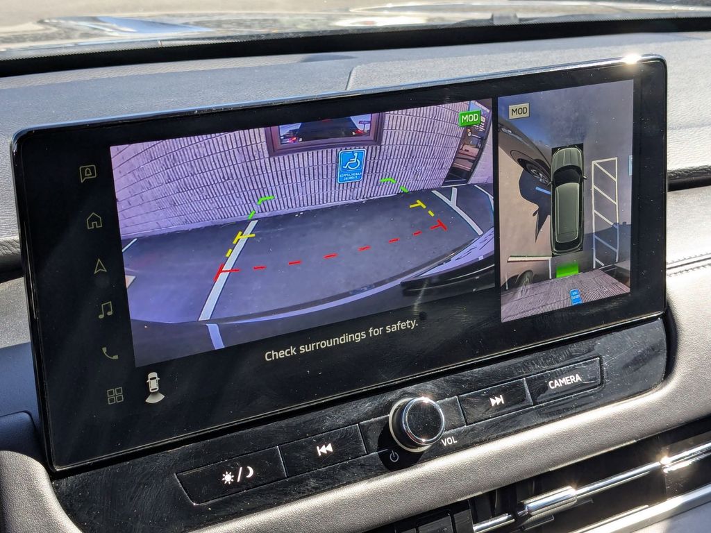 Thumbnail: 2025 Mitsubishi Outlander - 23