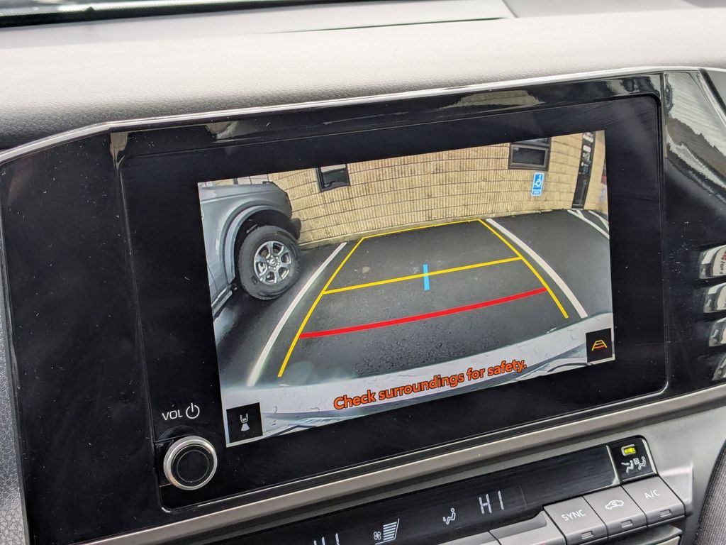 Thumbnail: 2025 Toyota Camry - 21