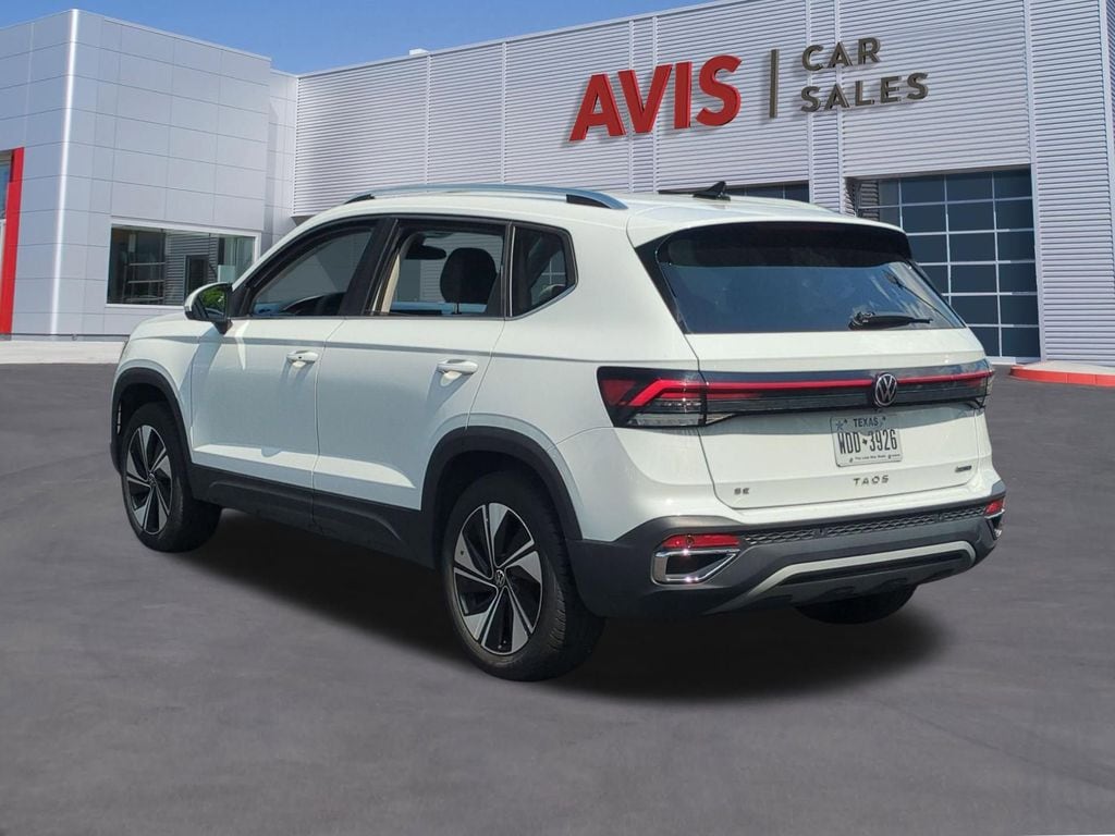 Thumbnail: 2025 Volkswagen Taos - 10