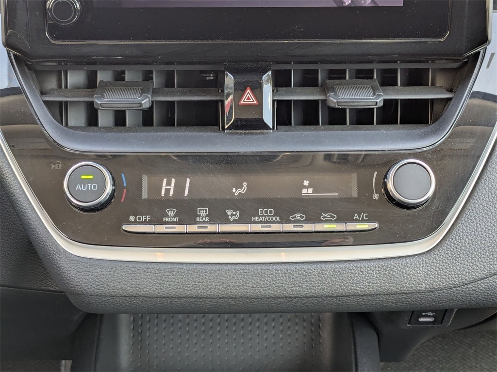 Thumbnail: 2024 Toyota Corolla - 24