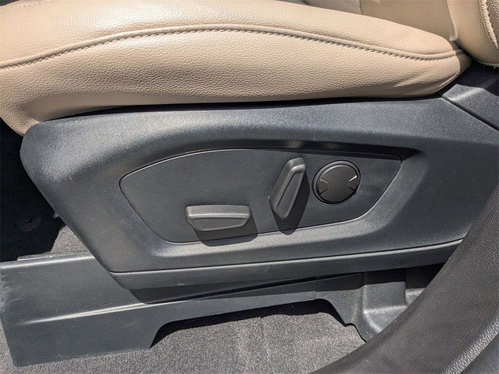 Thumbnail: 2023 Ford Explorer - 19