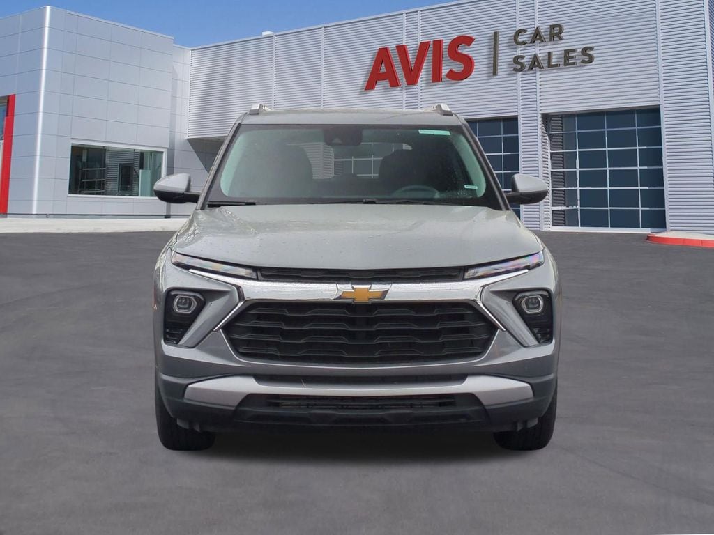 Thumbnail: 2025 Chevrolet TrailBlazer - 2