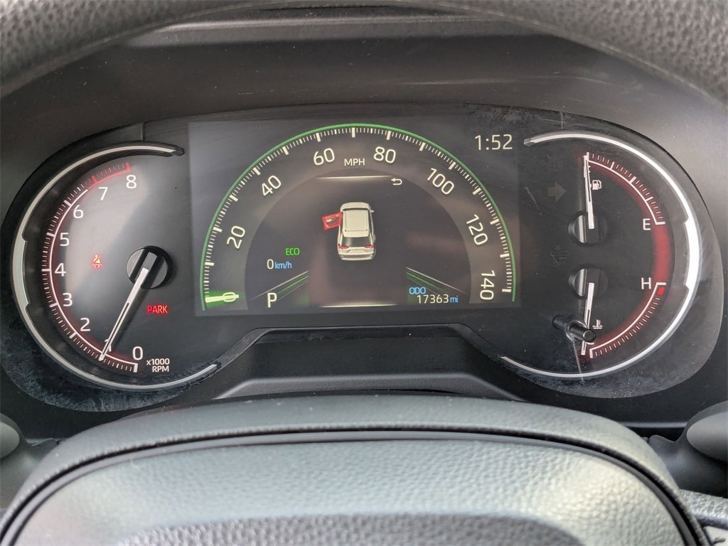 Thumbnail: 2025 Toyota RAV4 - 20