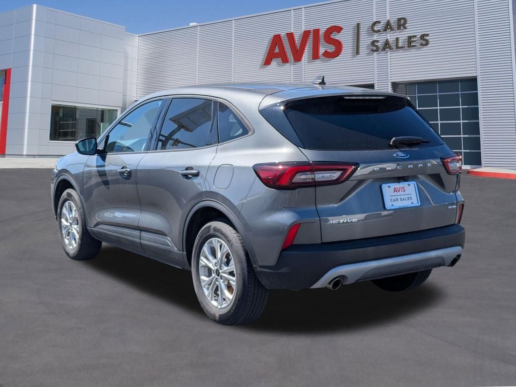 Thumbnail: 2025 Ford Escape - 9