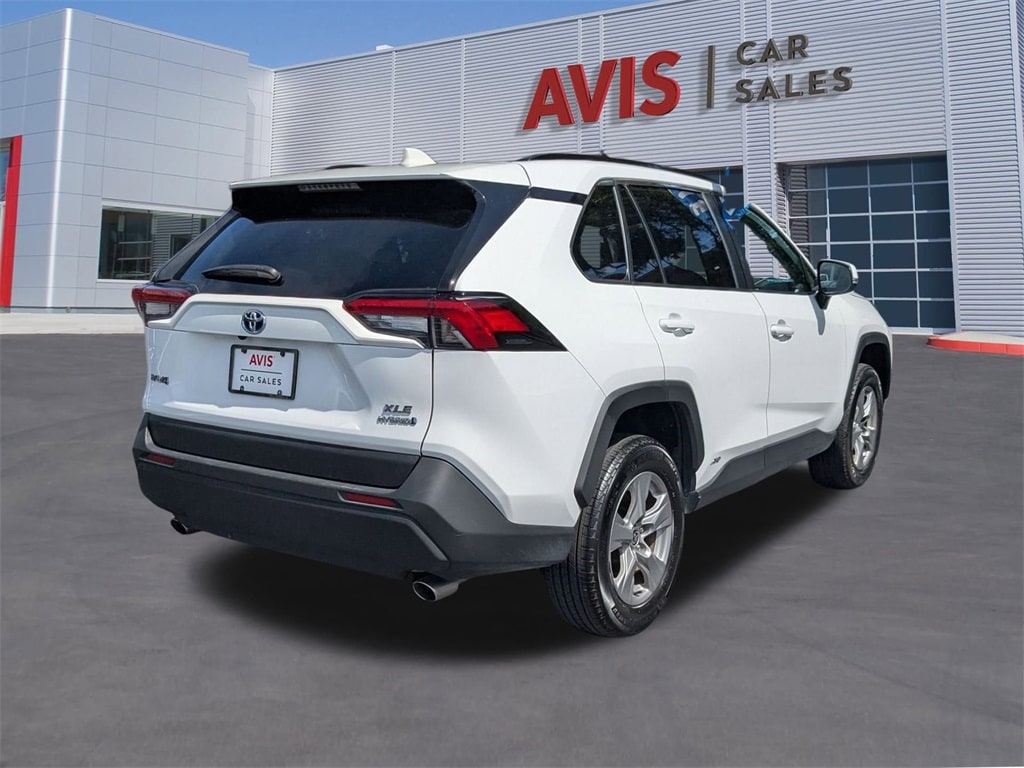 Thumbnail: 2024 Toyota RAV4 - 6