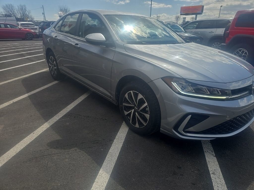 Certified 2025 Volkswagen Jetta 1.5T S Sedan