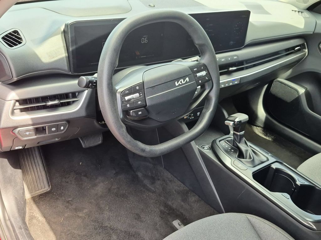 Thumbnail: 2025 Kia K4 - 15