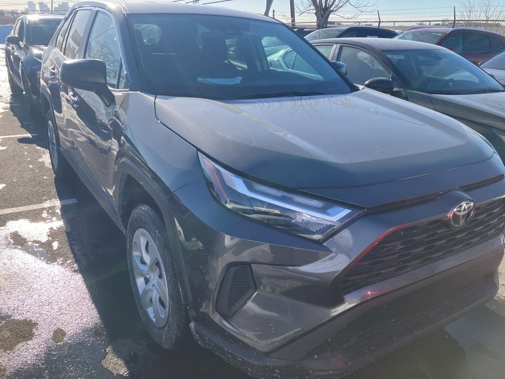 Thumbnail: 2024 Toyota RAV4 - 2