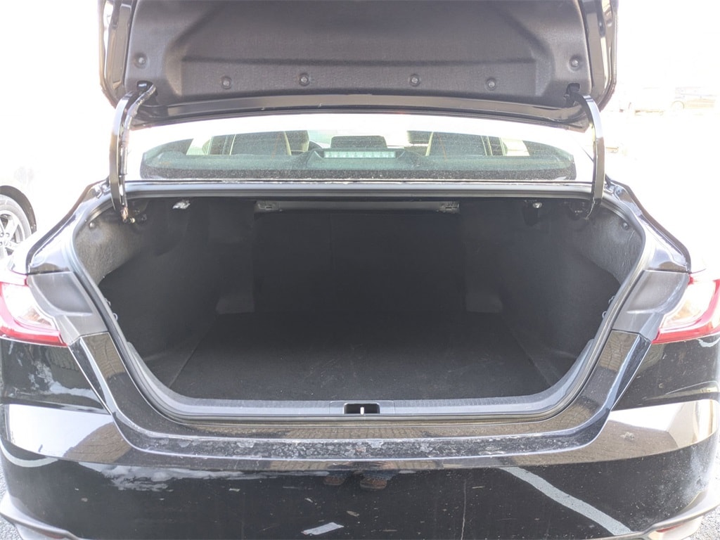 Thumbnail: 2025 Toyota Camry - 33