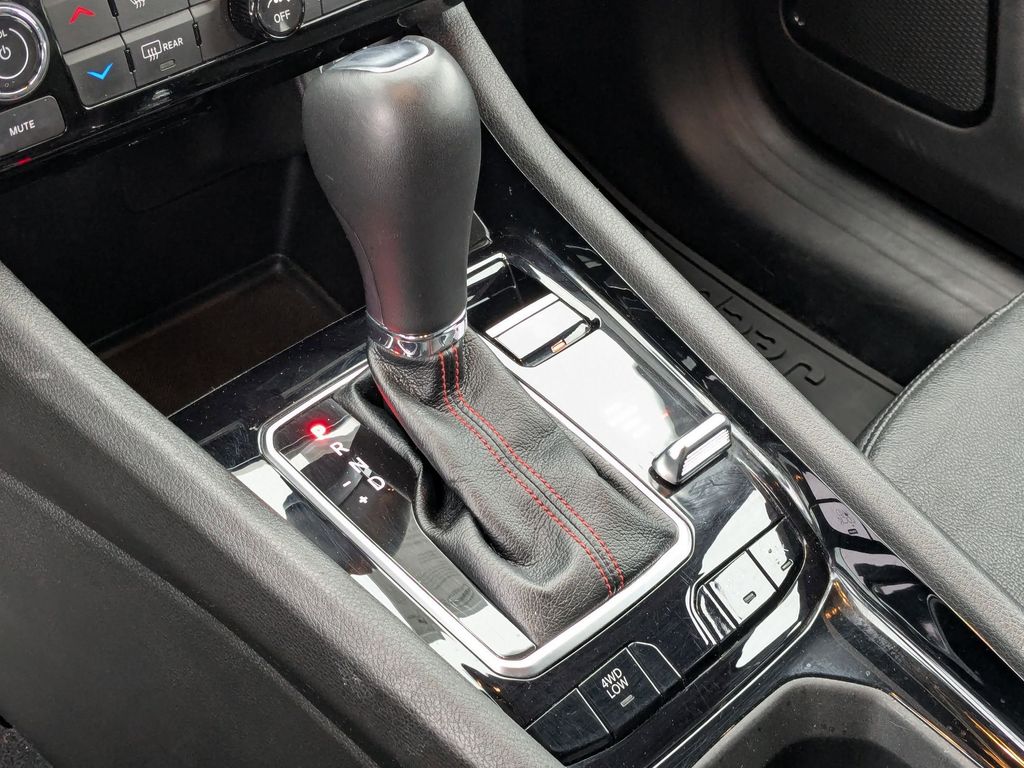 Thumbnail: 2025 Jeep Compass - 22