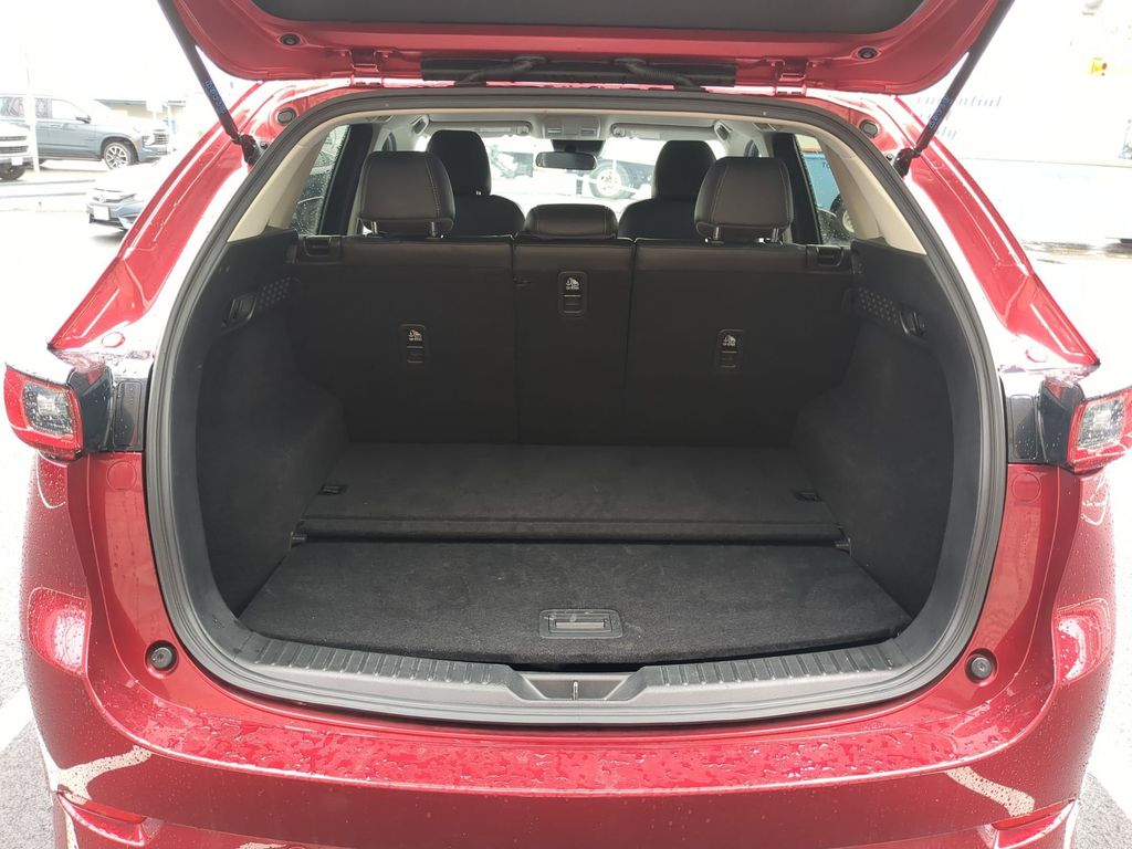 Thumbnail: 2025 Mazda CX-5 - 29