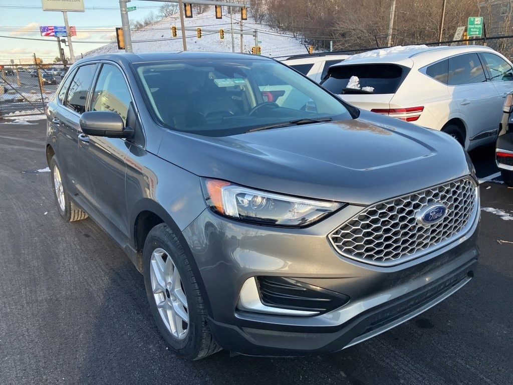 Thumbnail: 2024 Ford Edge - 2