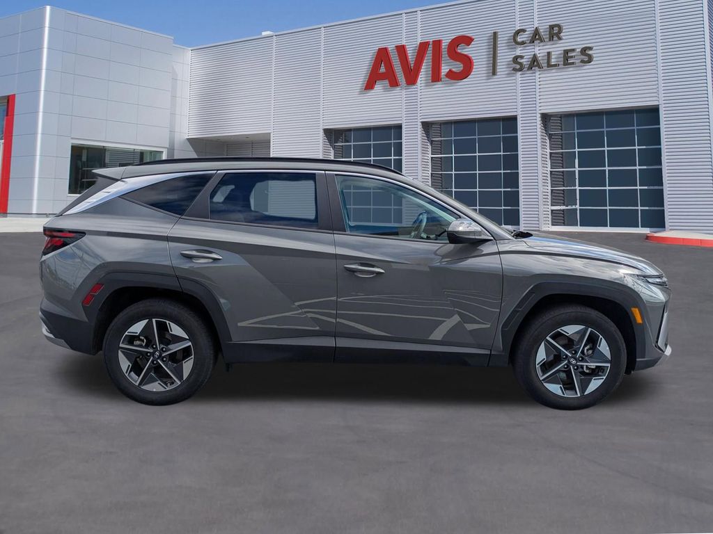 Thumbnail: 2025 Hyundai Tucson - 5