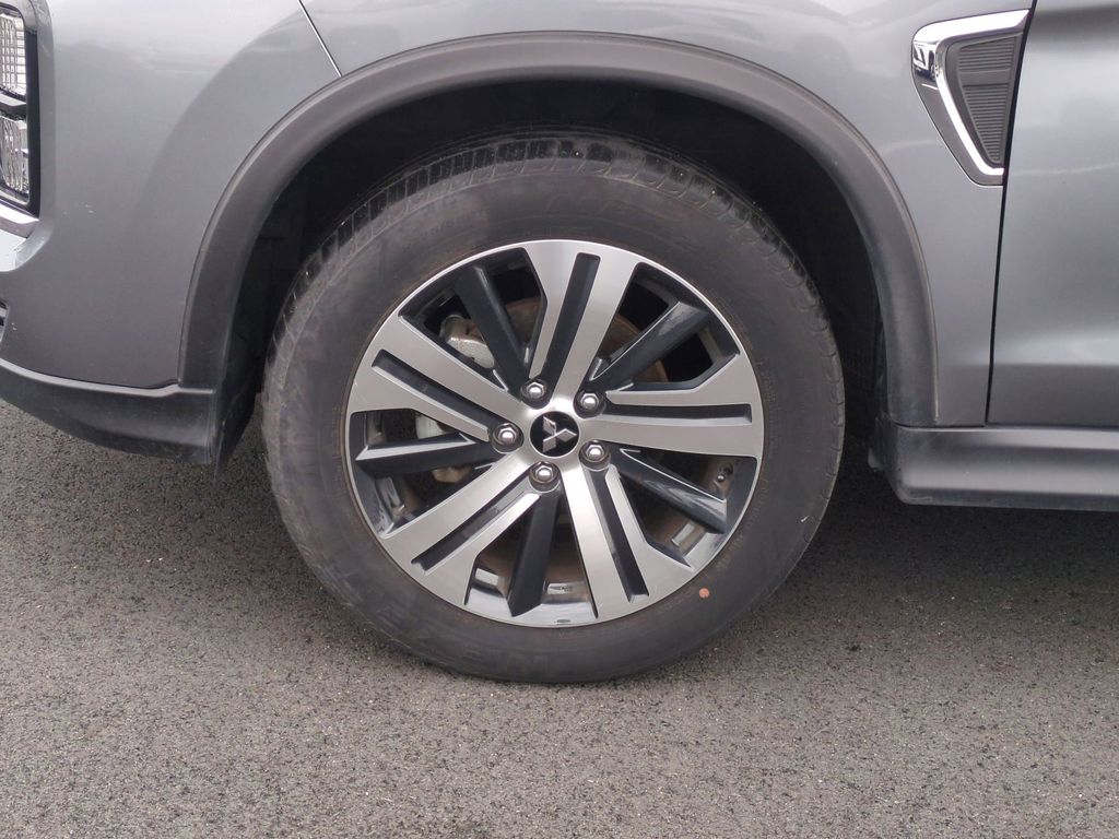 Thumbnail: 2025 Mitsubishi Outlander Sport - 27