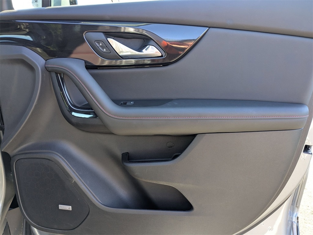 Thumbnail: 2025 Chevrolet Blazer - 34