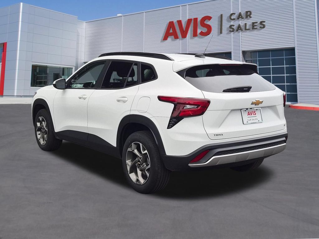 Thumbnail: 2025 Chevrolet Trax - 9
