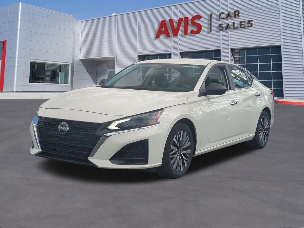 2025 Nissan Altima 2.5 SV's photo