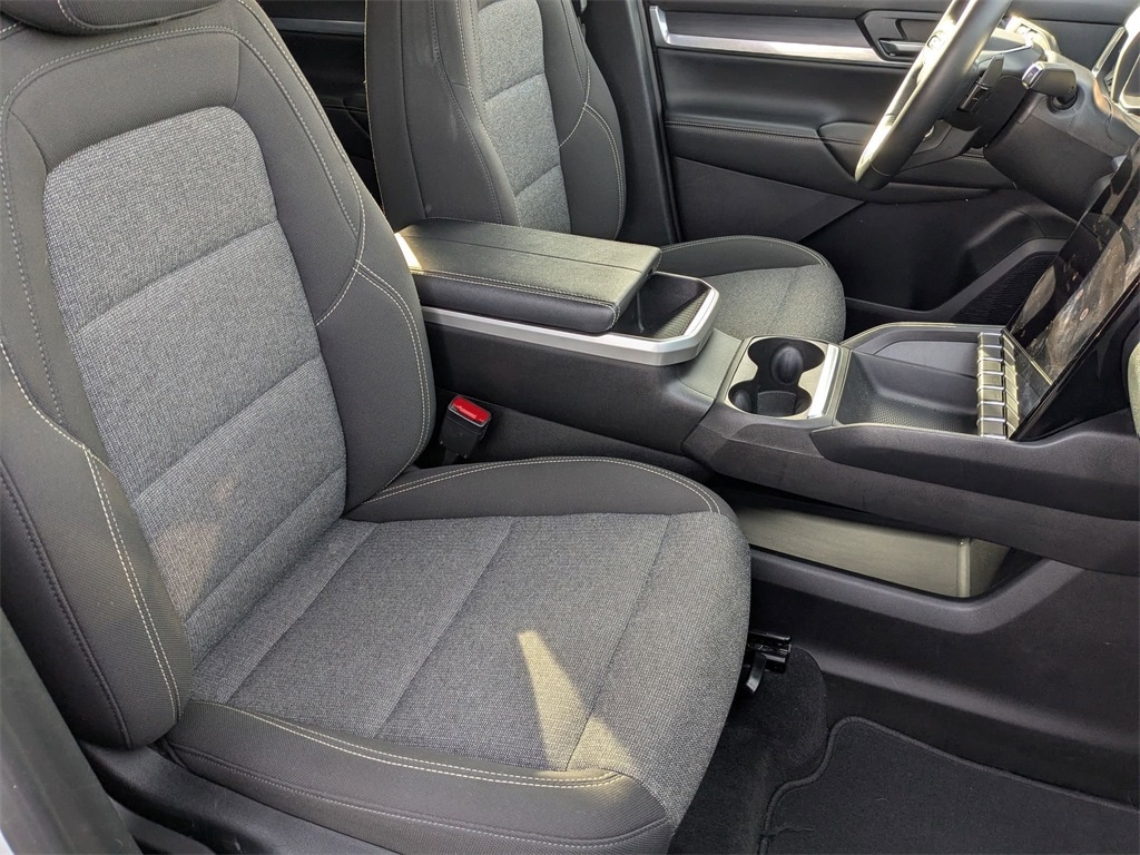 Thumbnail: 2025 GMC Terrain - 36