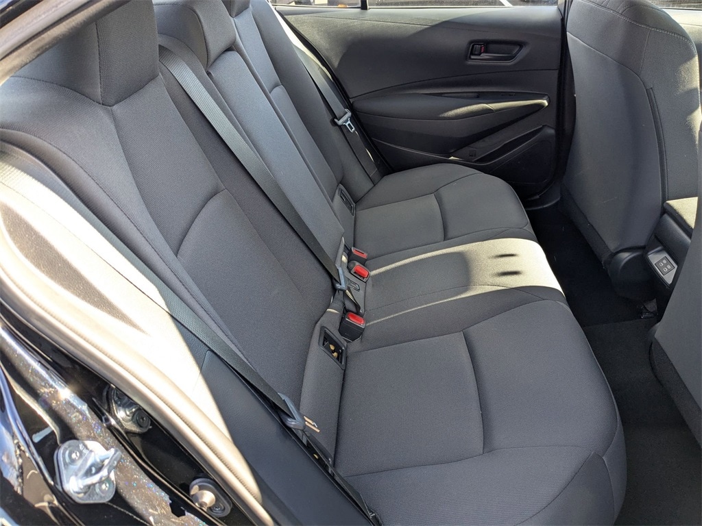 Thumbnail: 2024 Toyota Corolla - 32