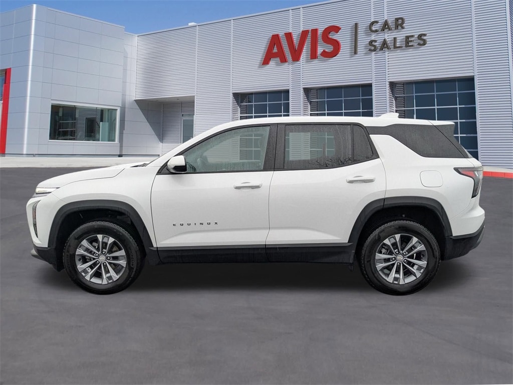 Thumbnail: 2025 Chevrolet Equinox - 2