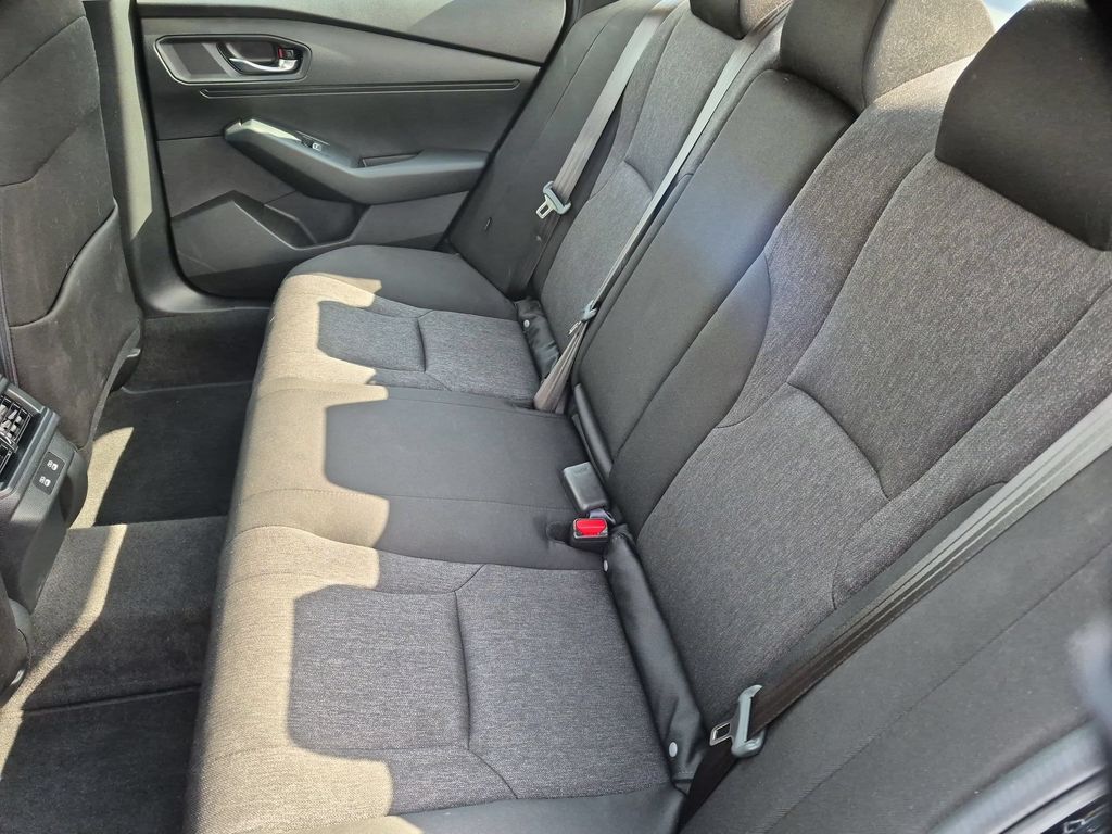 2025 Honda Accord LX - Photo 25