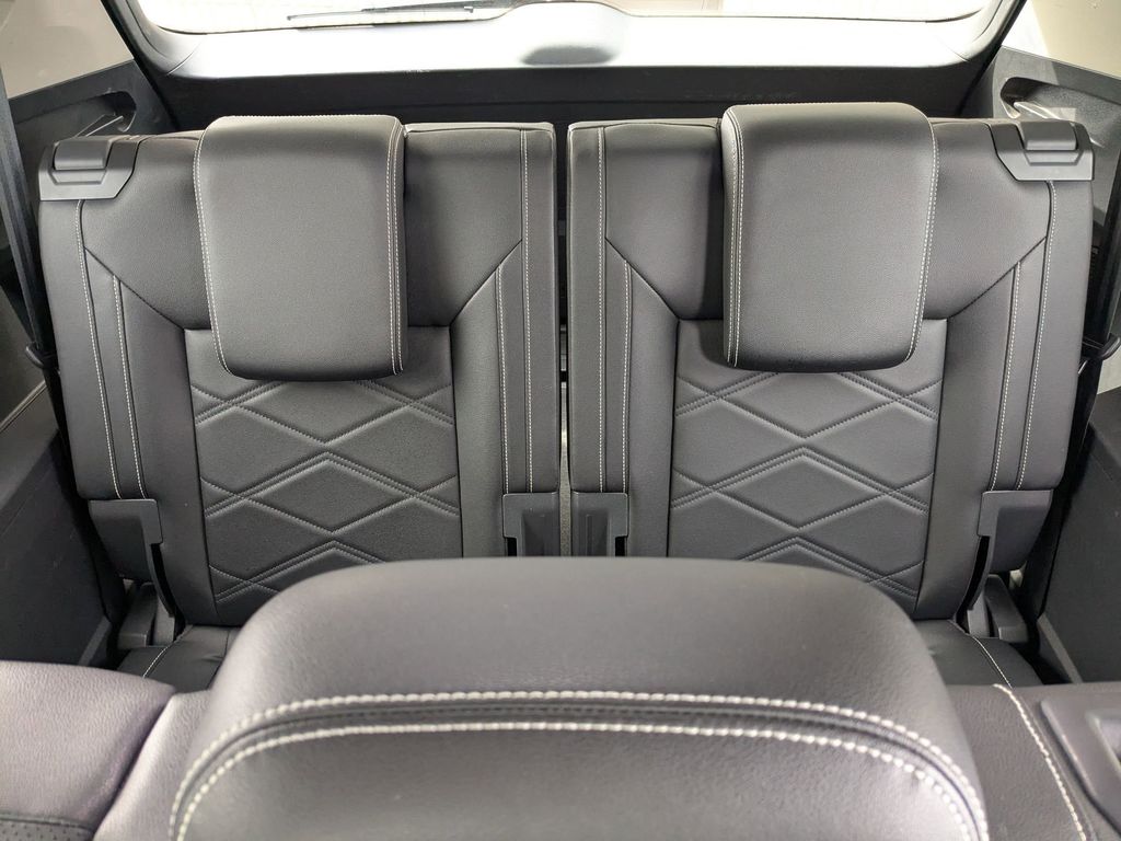 Thumbnail: 2025 Volkswagen Atlas - 29