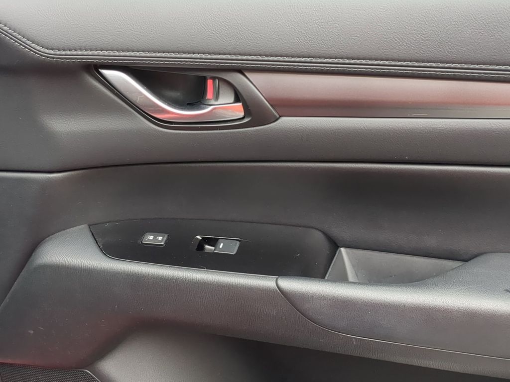 Thumbnail: 2025 Mazda CX-5 - 36