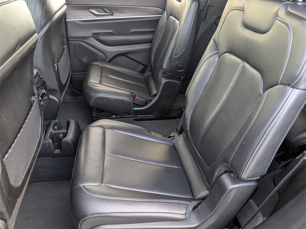 Thumbnail: 2024 Jeep Grand Cherokee L - 28