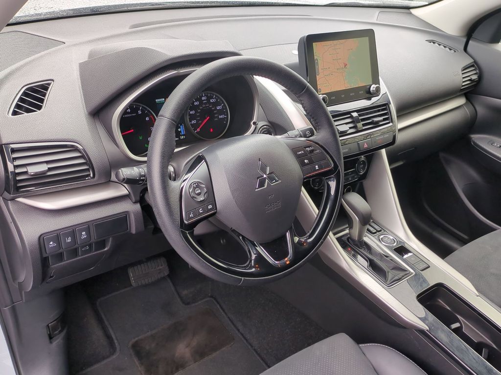 Thumbnail: 2025 Mitsubishi Eclipse Cross - 13