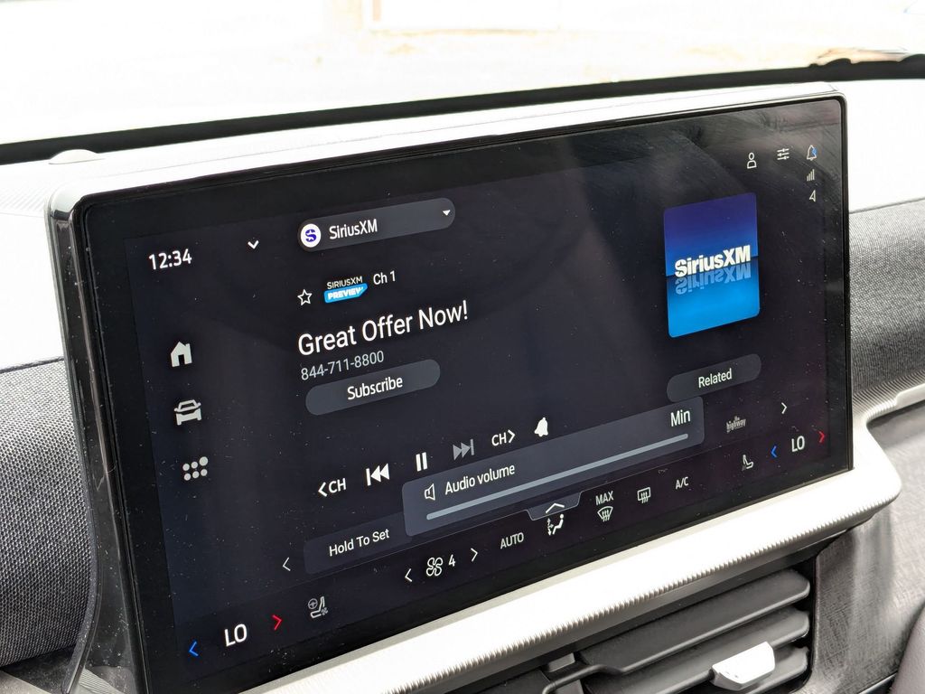 Thumbnail: 2025 Ford Explorer - 22