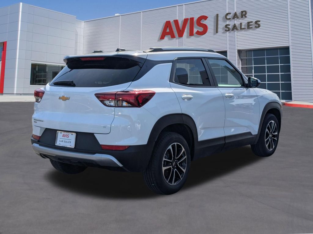 Thumbnail: 2025 Chevrolet TrailBlazer - 6
