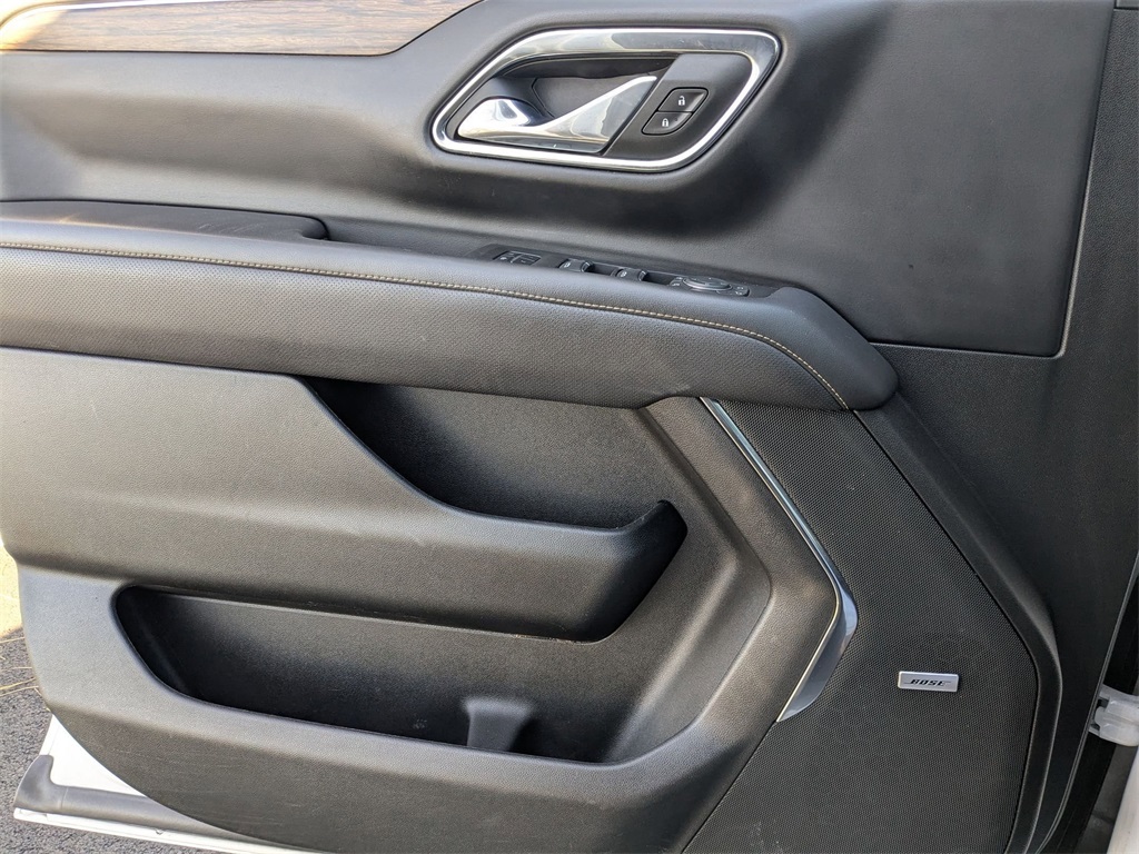 Thumbnail: 2023 Chevrolet Suburban - 16