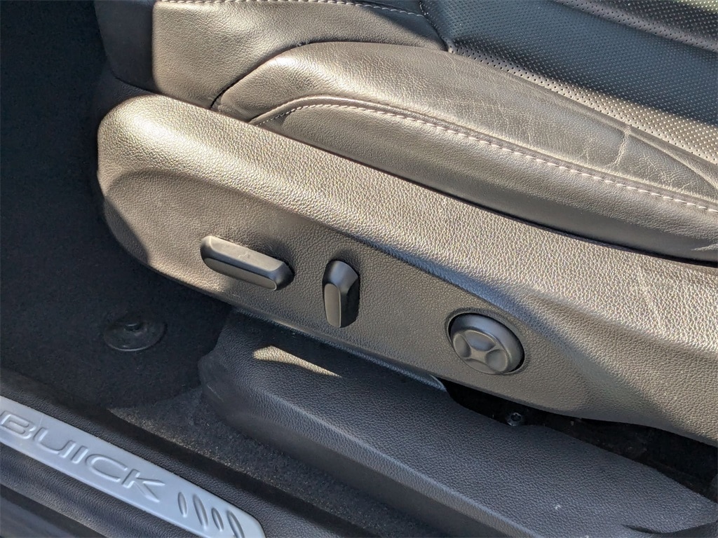 Thumbnail: 2020 Buick Envision - 16